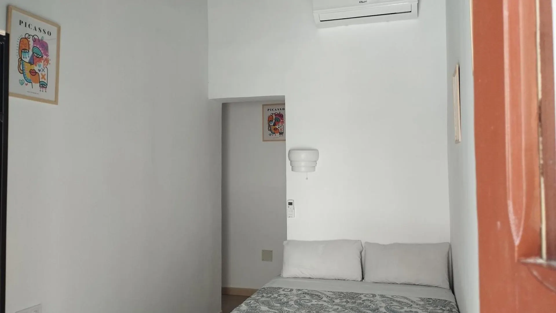 Casa Lagunillas Ensuite Malaga
