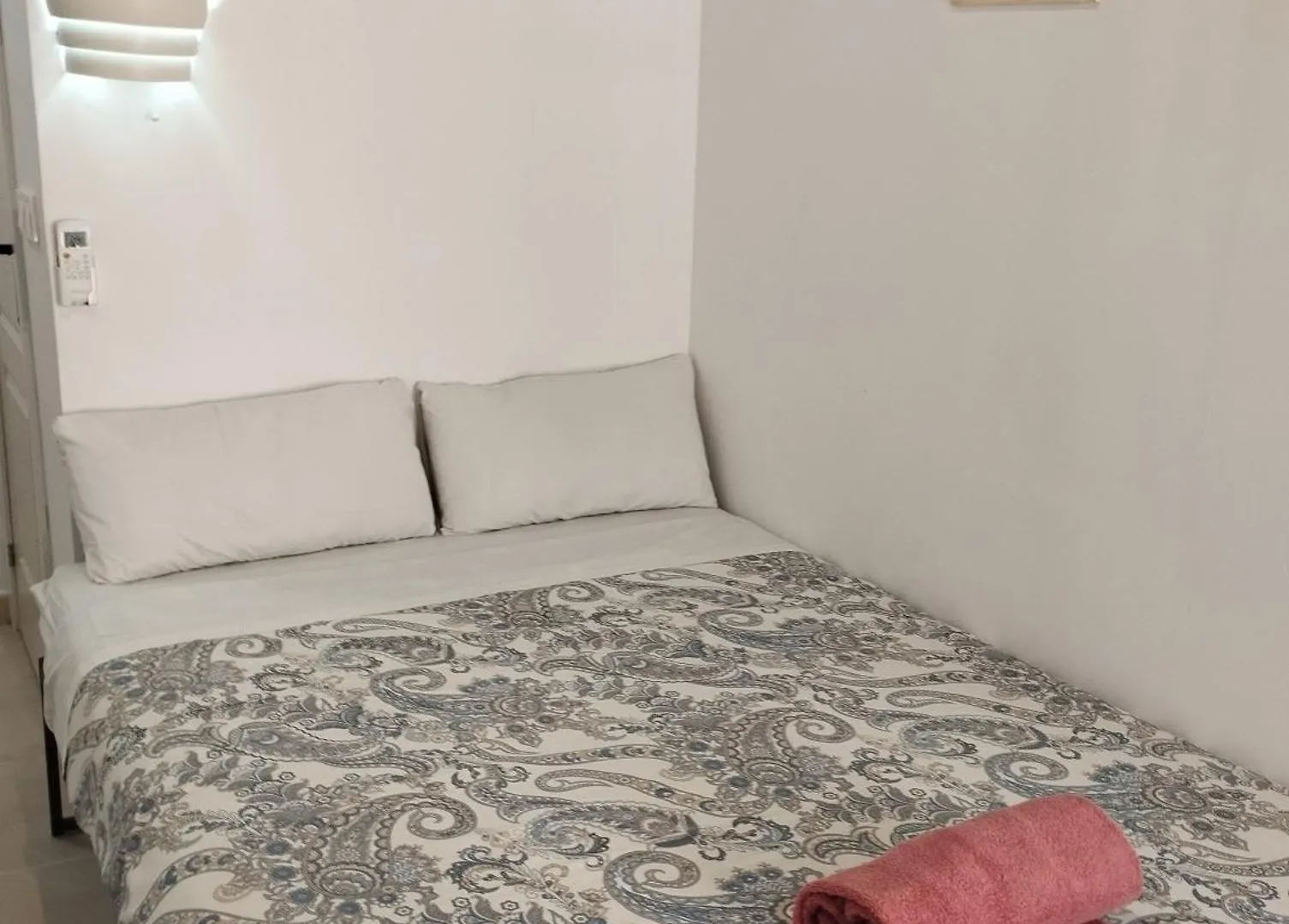 Casa Lagunillas Ensuite Malaga